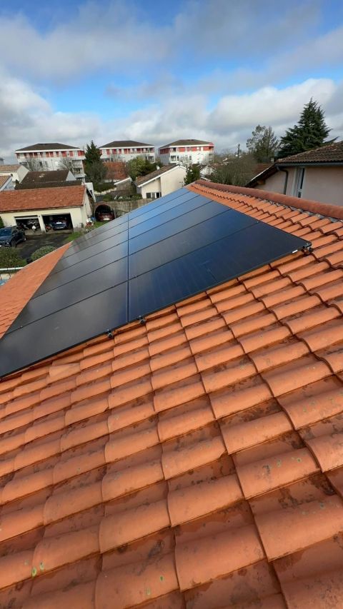 Panneaux solaires installés à Bègles par Ovasun